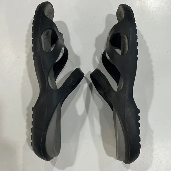 Crocs Sandals - Picture 5 of 9